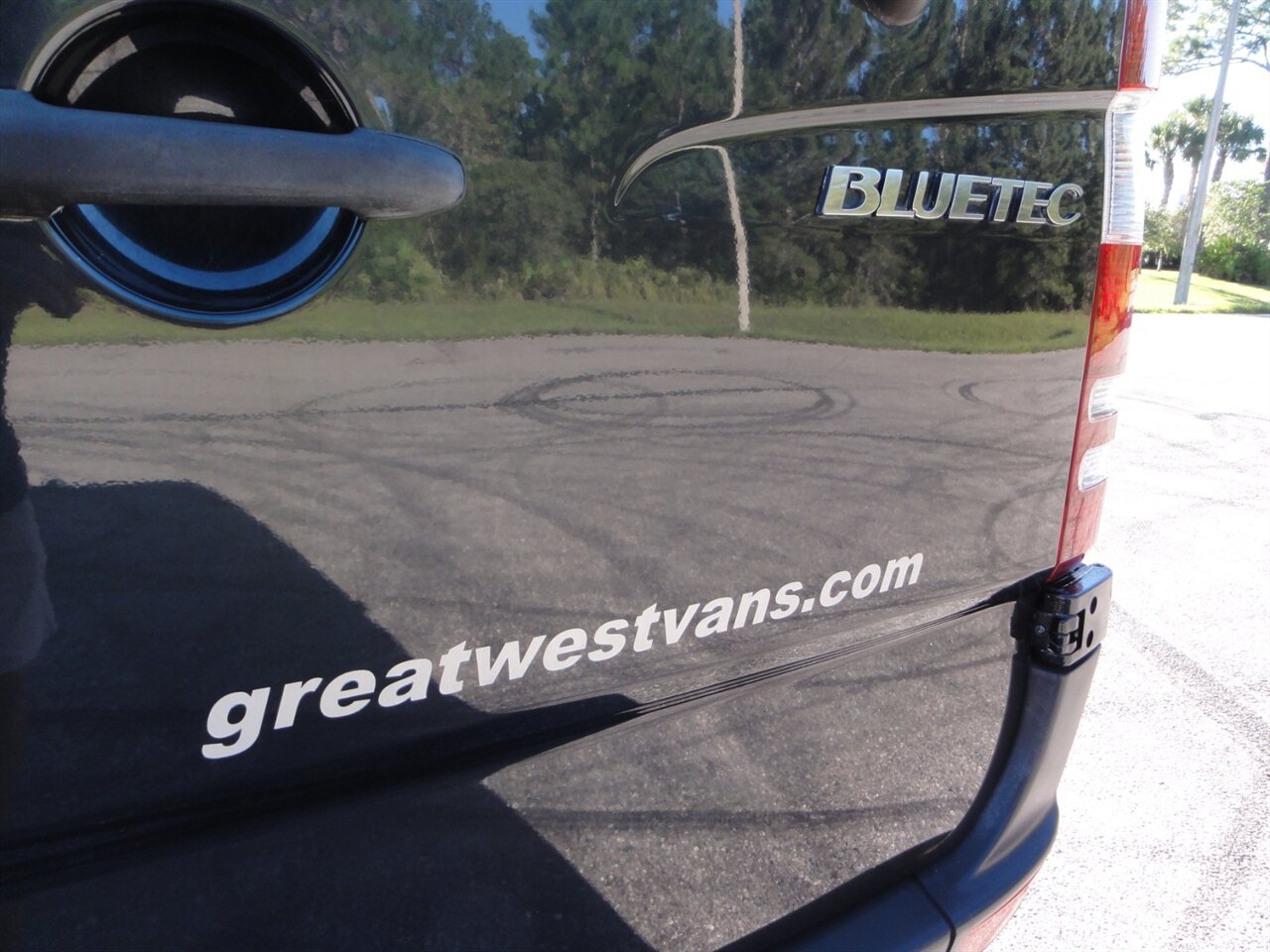 2013 Mercedes-Benz Sprinter Great western Legend EX Class B - Photo 21 - Deland, FL 32720