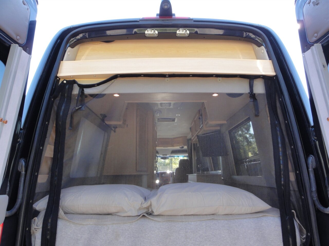 2013 Mercedes-Benz Sprinter Great western Legend EX Class B - Photo 26 - Deland, FL 32720