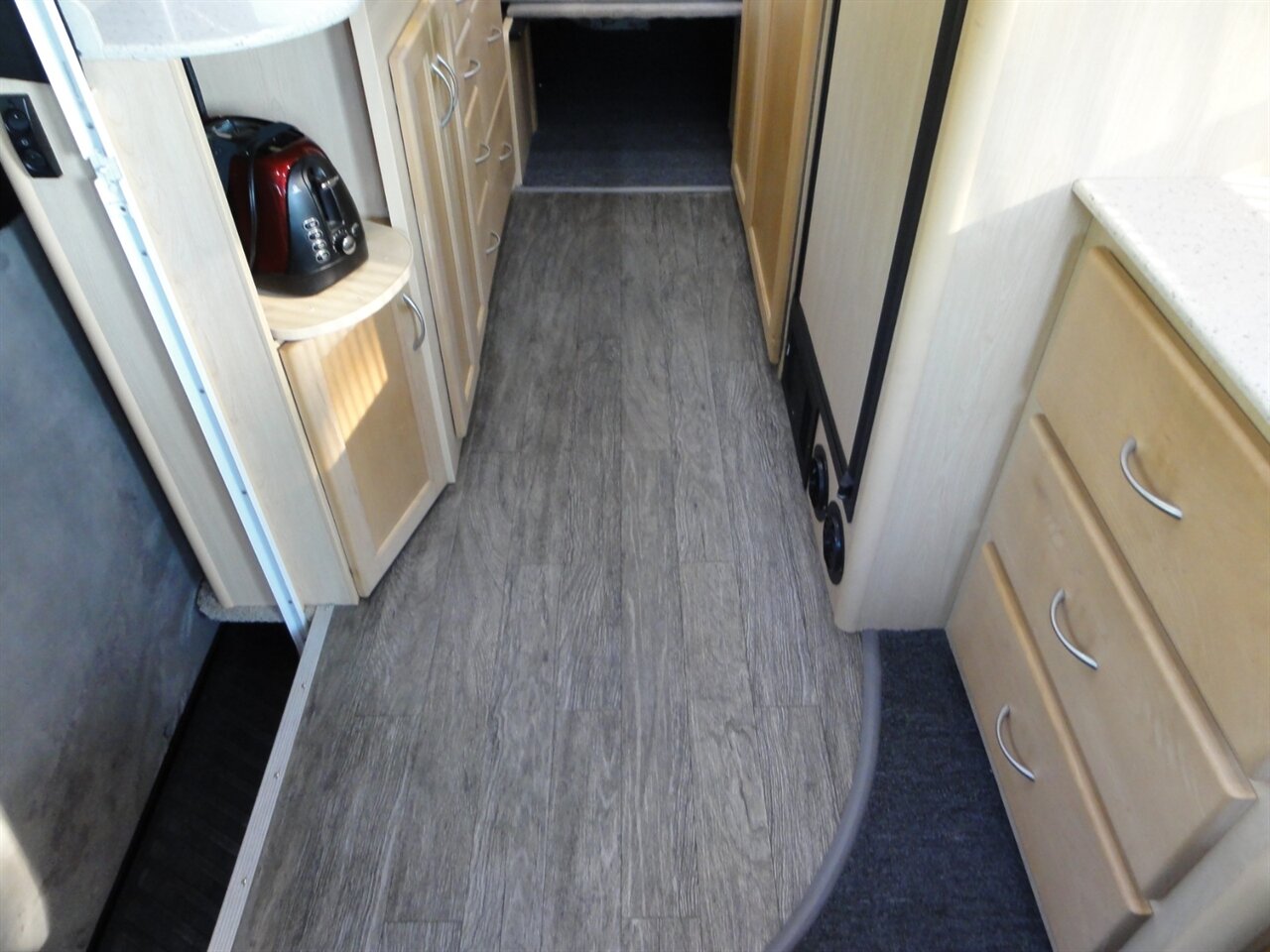 2013 Mercedes-Benz Sprinter Great western Legend EX Class B - Photo 39 - Deland, FL 32720