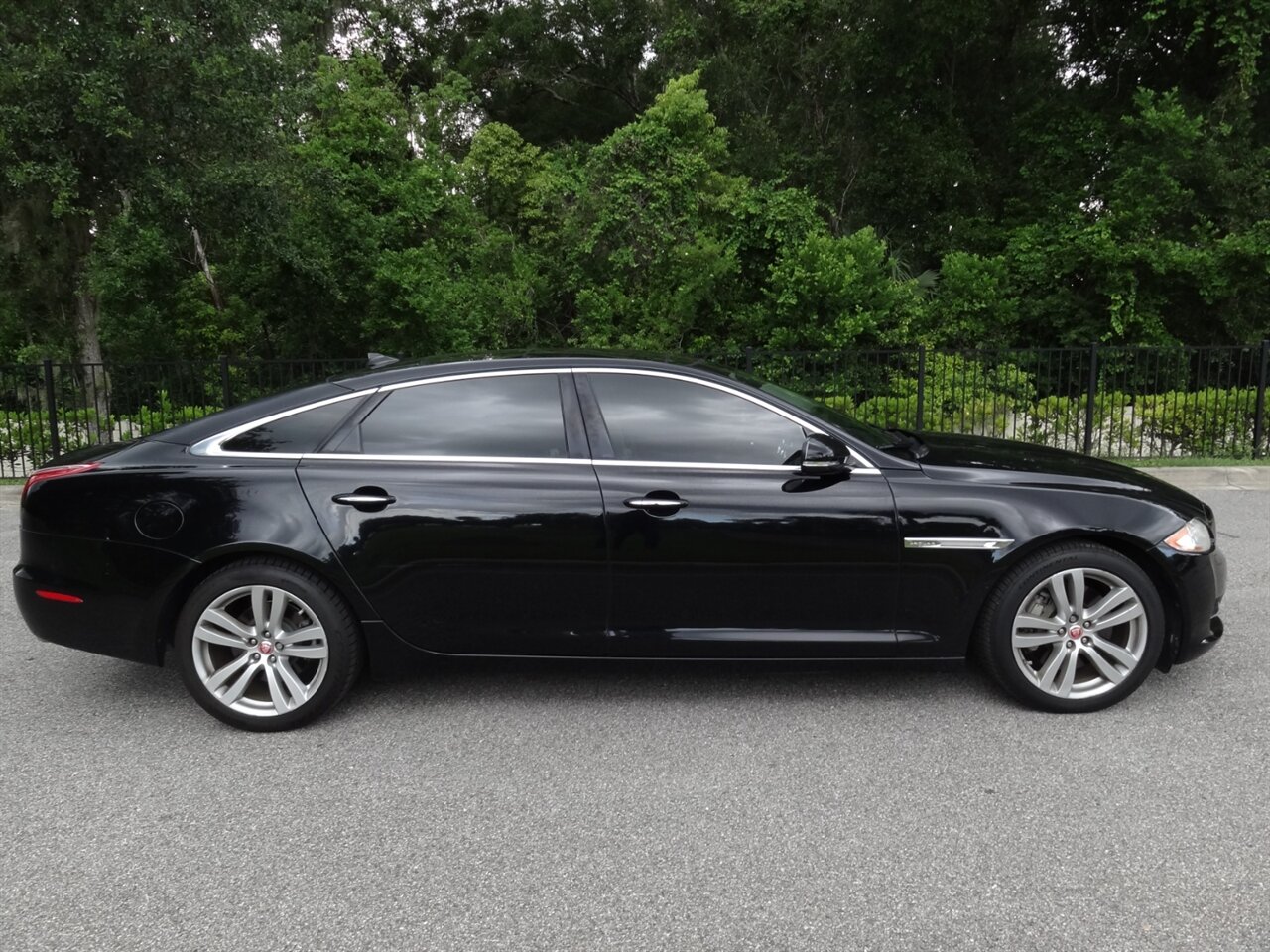 2015 Jaguar XJL Portfolio - Photo 16 - Deland, FL 32720