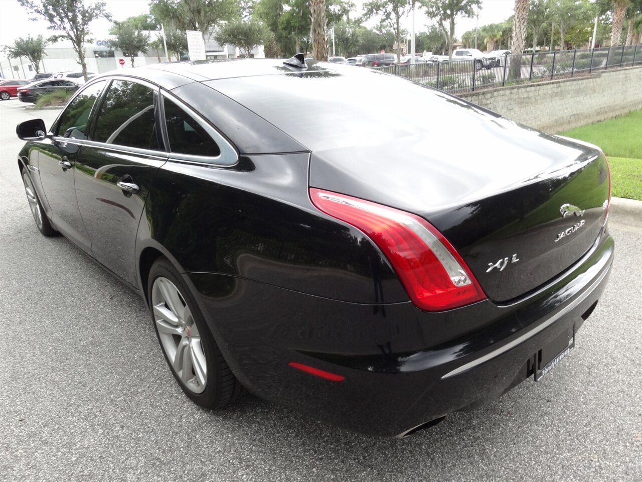 2015 Jaguar XJL Portfolio - Photo 4 - Deland, FL 32720