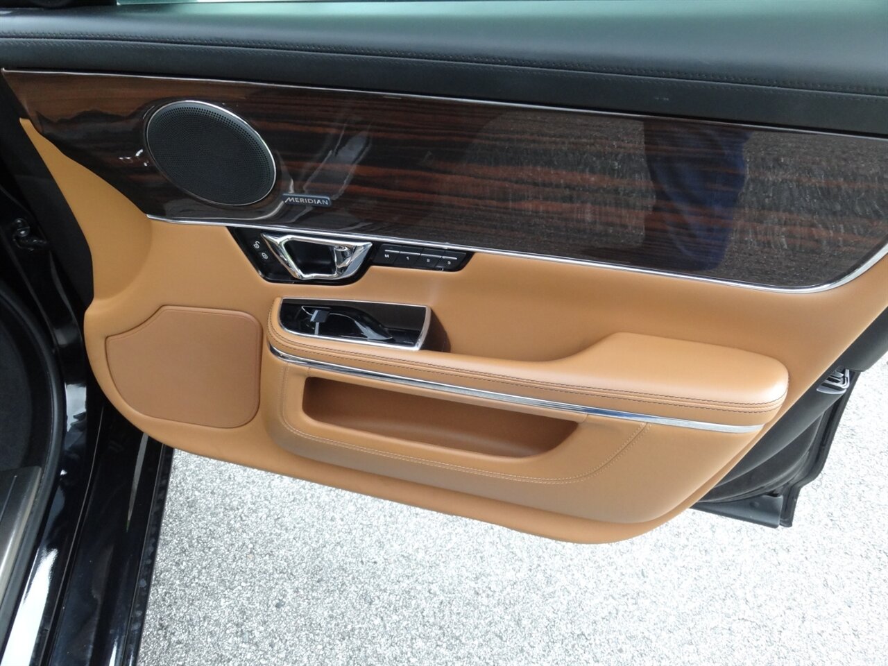 2015 Jaguar XJL Portfolio - Photo 38 - Deland, FL 32720