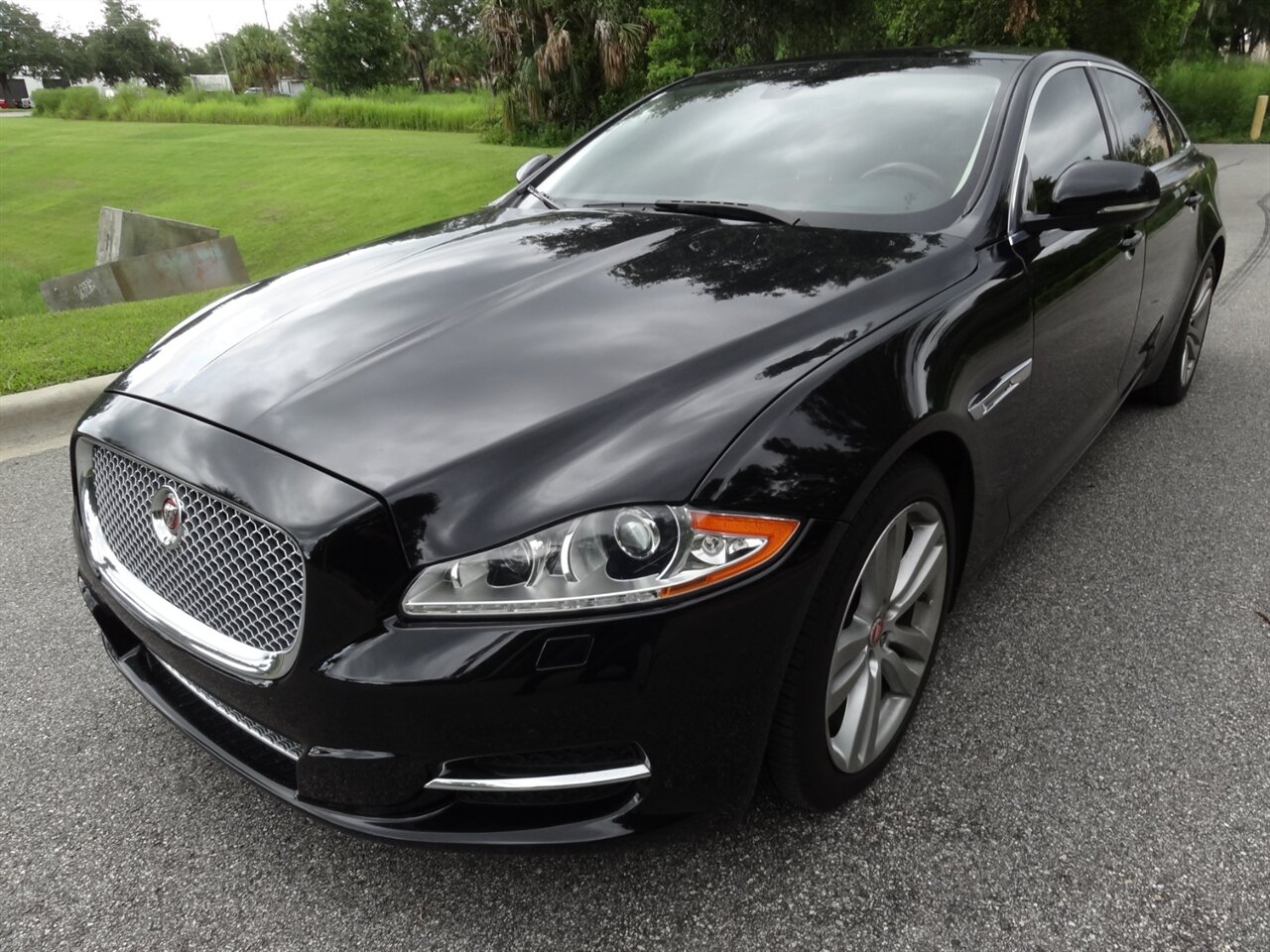 2015 Jaguar XJL Portfolio - Photo 2 - Deland, FL 32720