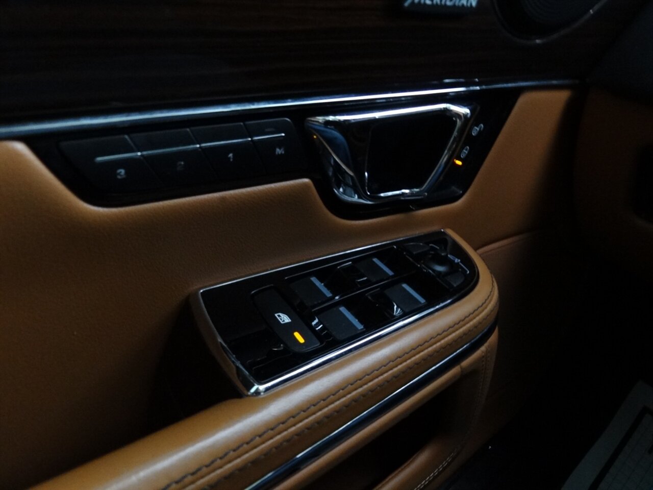 2015 Jaguar XJL Portfolio - Photo 22 - Deland, FL 32720