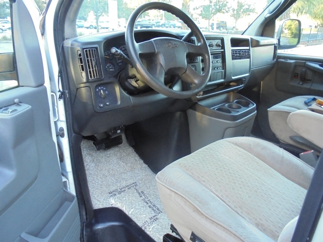 2005 Chevrolet Express 2500  Roadtrek 170 - Photo 38 - Deland, FL 32720