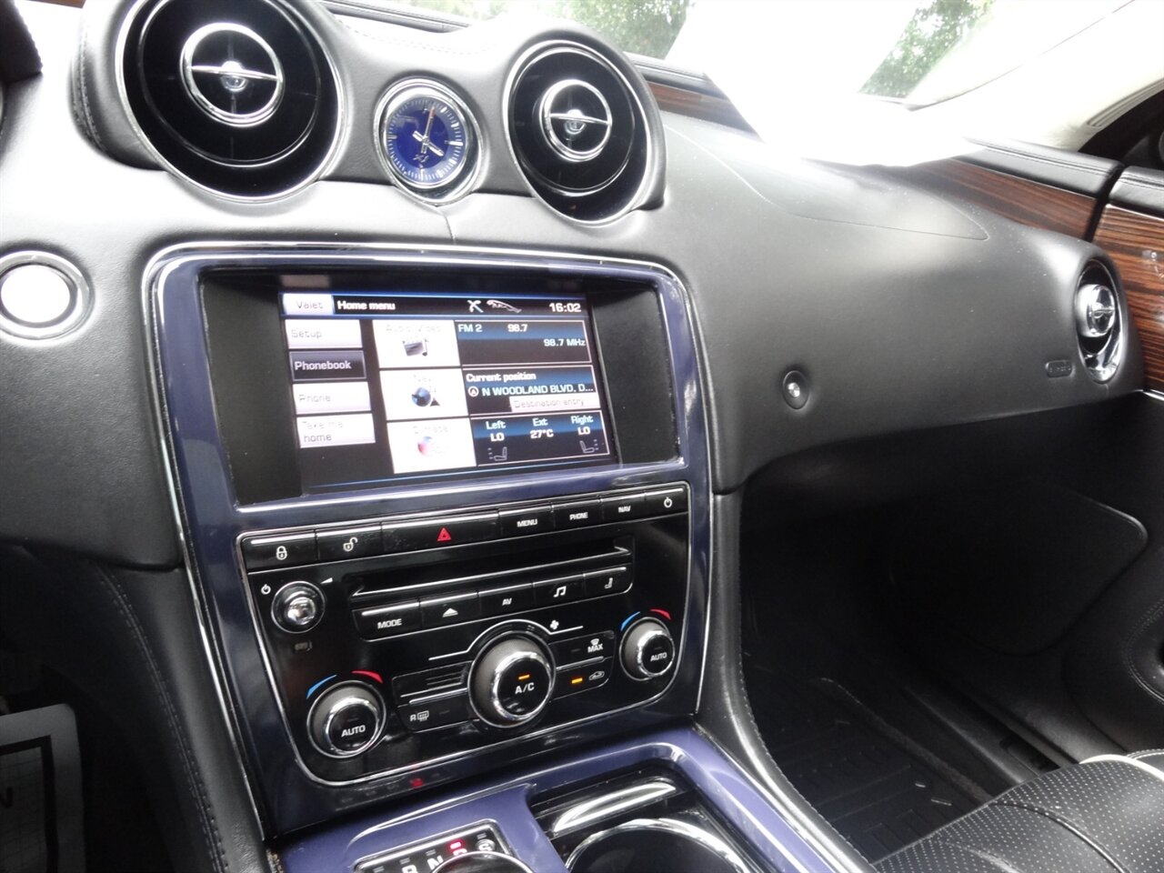 2012 Jaguar XJL Portfolio  Premium - Photo 55 - Deland, FL 32720