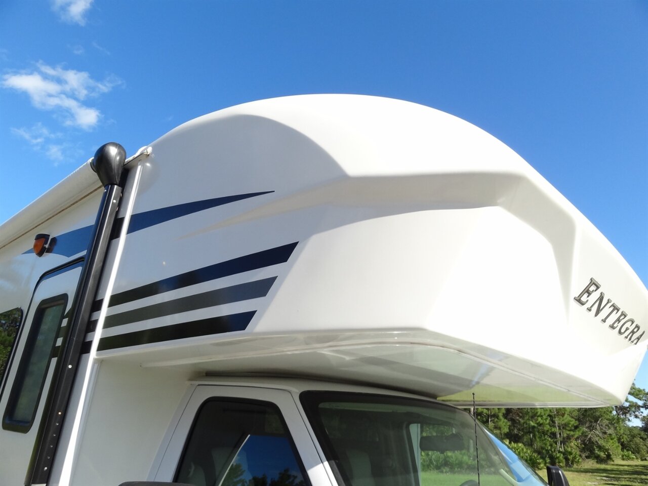 2019 Jayco Entegra 22J Odyssey - Photo 18 - Deland, FL 32720