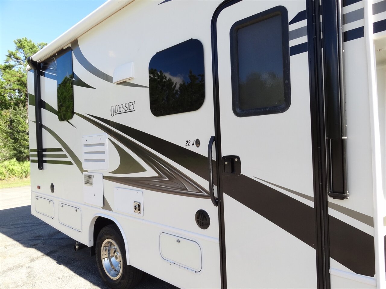 2019 Jayco Entegra 22J Odyssey - Photo 13 - Deland, FL 32720