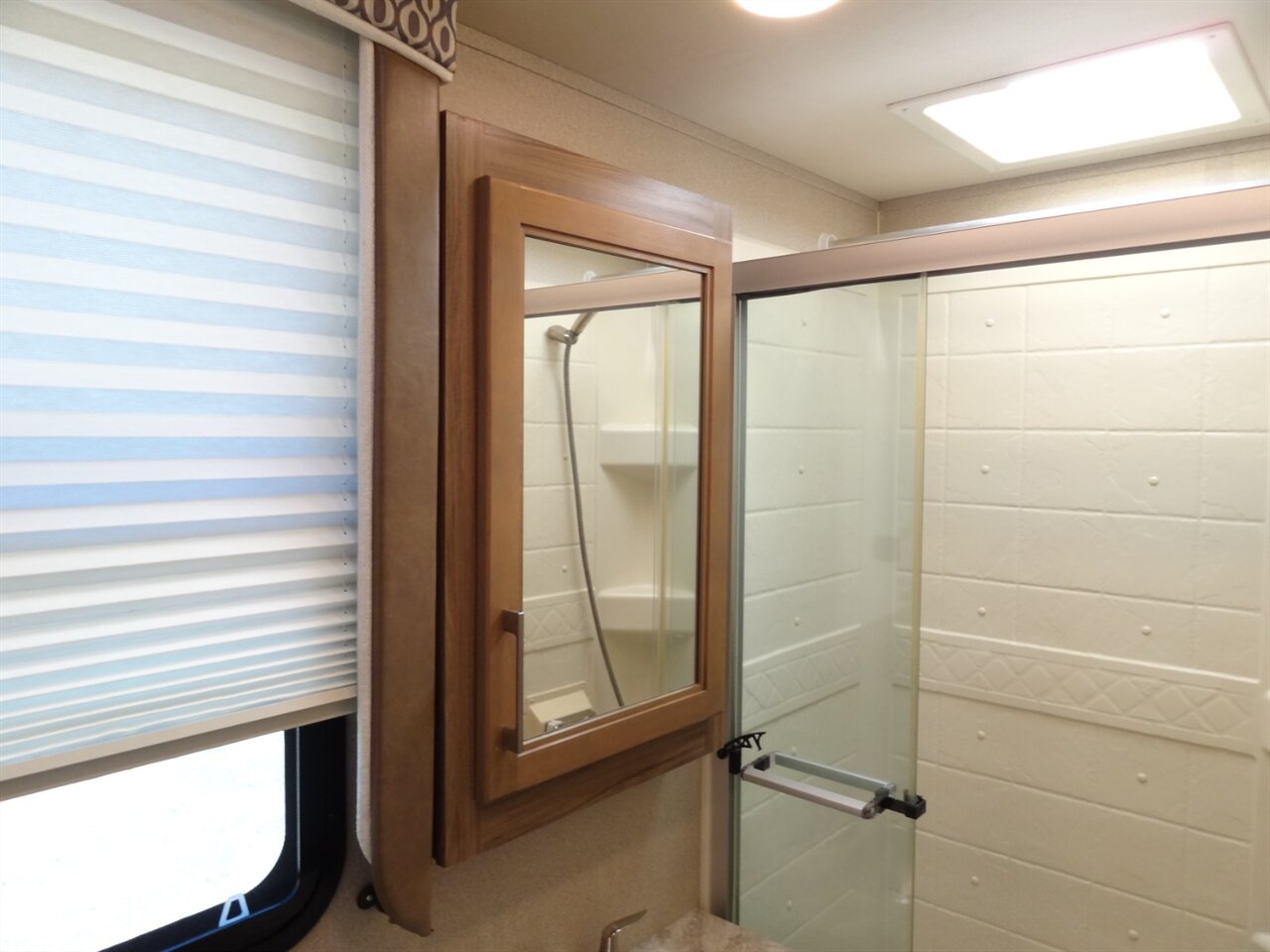 2019 Jayco Entegra 22J Odyssey - Photo 70 - Deland, FL 32720