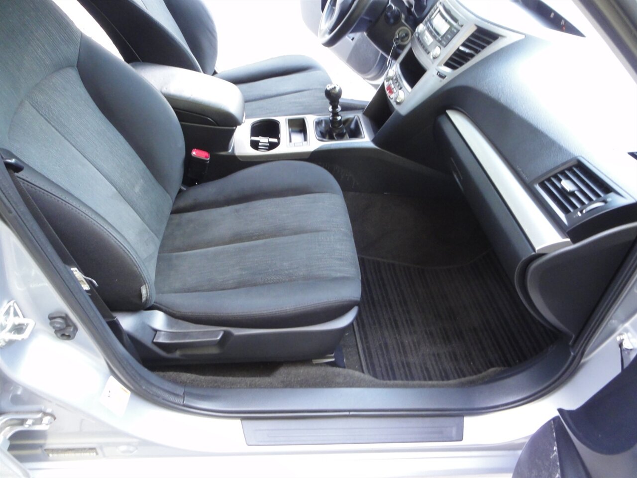 2014 Subaru Legacy 2.5i   - Photo 38 - Deland, FL 32720