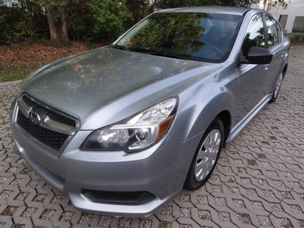 2014 Subaru Legacy 2.5i   - Photo 2 - Deland, FL 32720