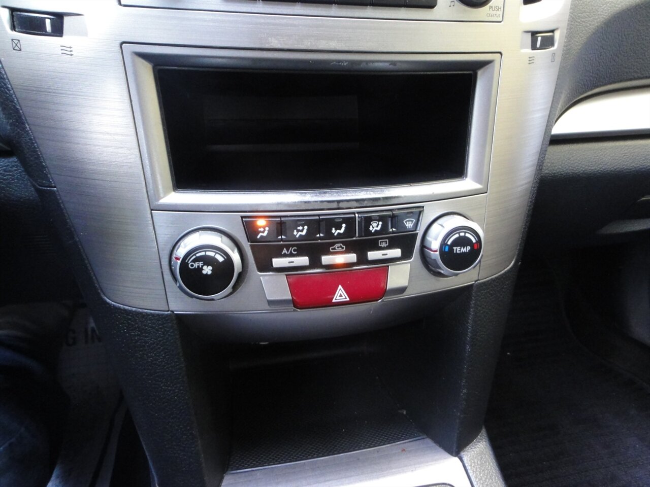 2014 Subaru Legacy 2.5i   - Photo 46 - Deland, FL 32720