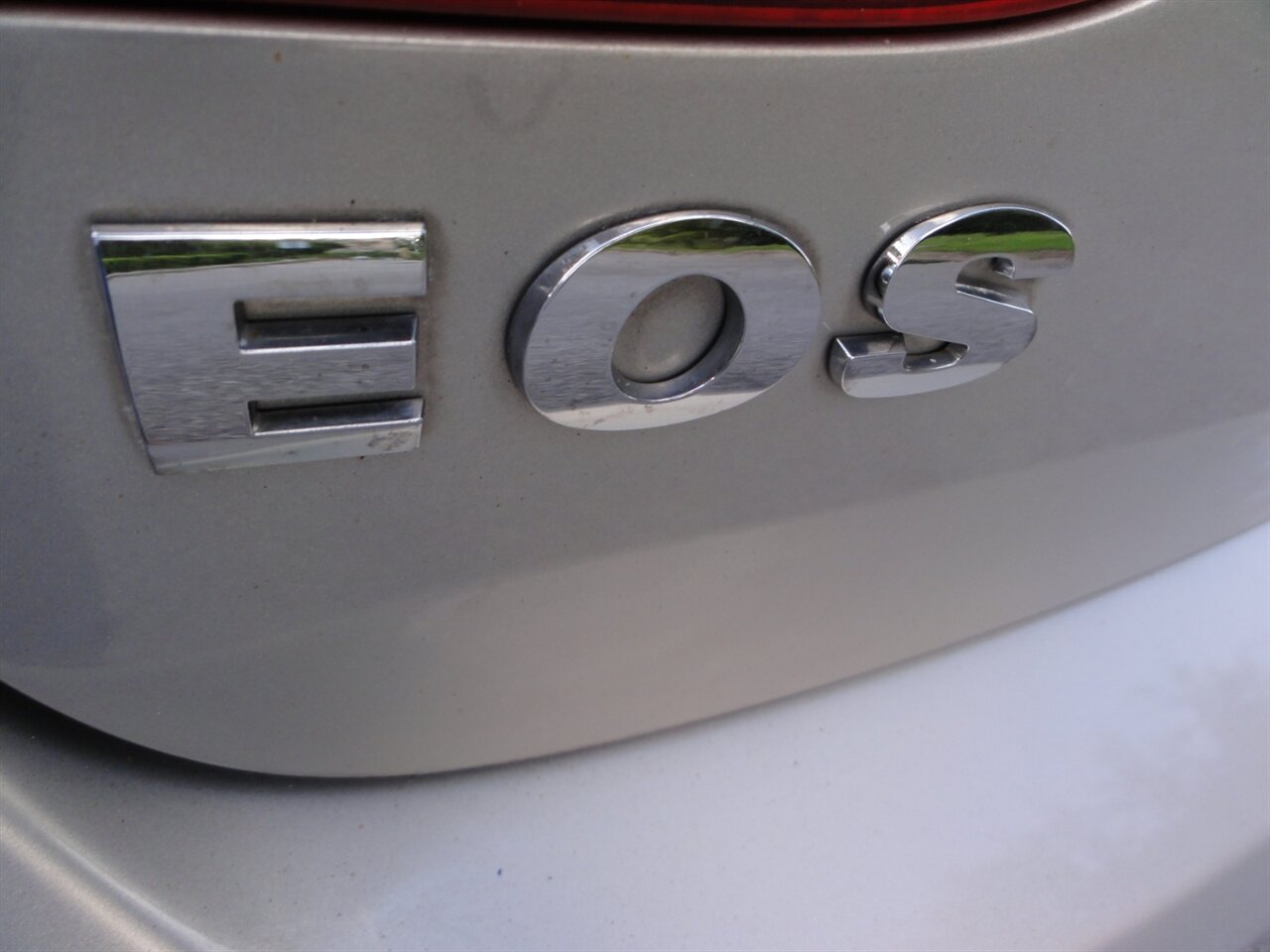 2010 Volkswagen Eos Komfort  Premium - Photo 28 - Deland, FL 32720