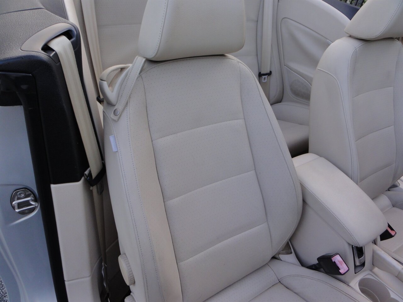 2010 Volkswagen Eos Komfort  Premium - Photo 42 - Deland, FL 32720