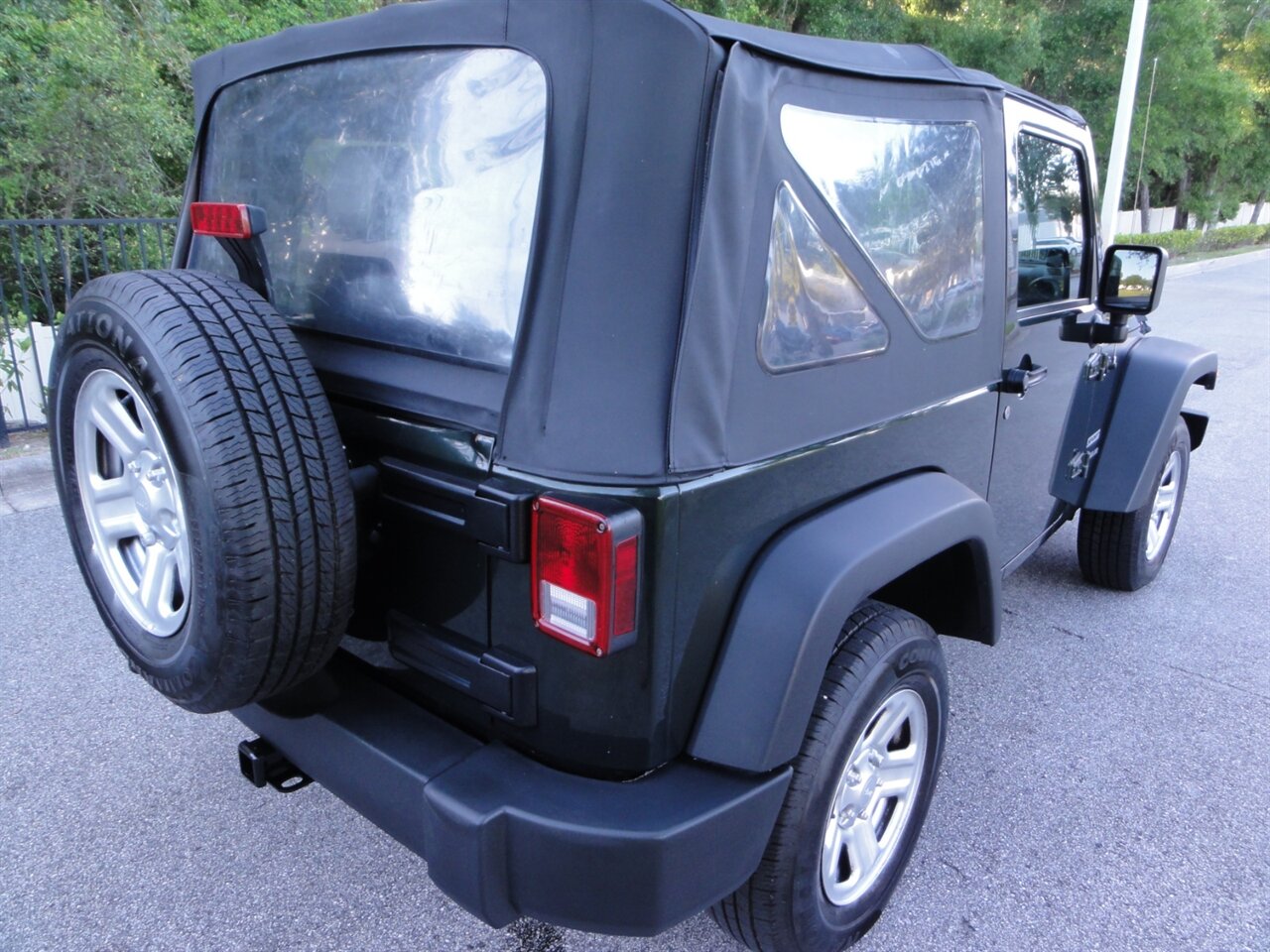 2010 Jeep Wrangler Sport 4X4 - Photo 3 - Deland, FL 32720