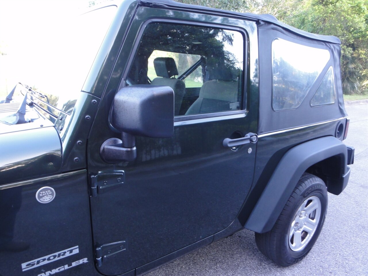2010 Jeep Wrangler Sport 4X4 - Photo 11 - Deland, FL 32720