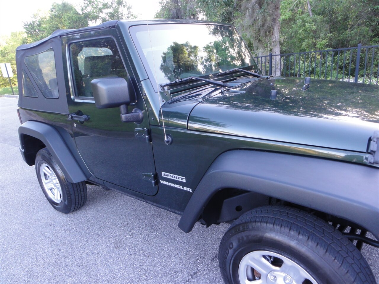 2010 Jeep Wrangler Sport 4X4 - Photo 8 - Deland, FL 32720