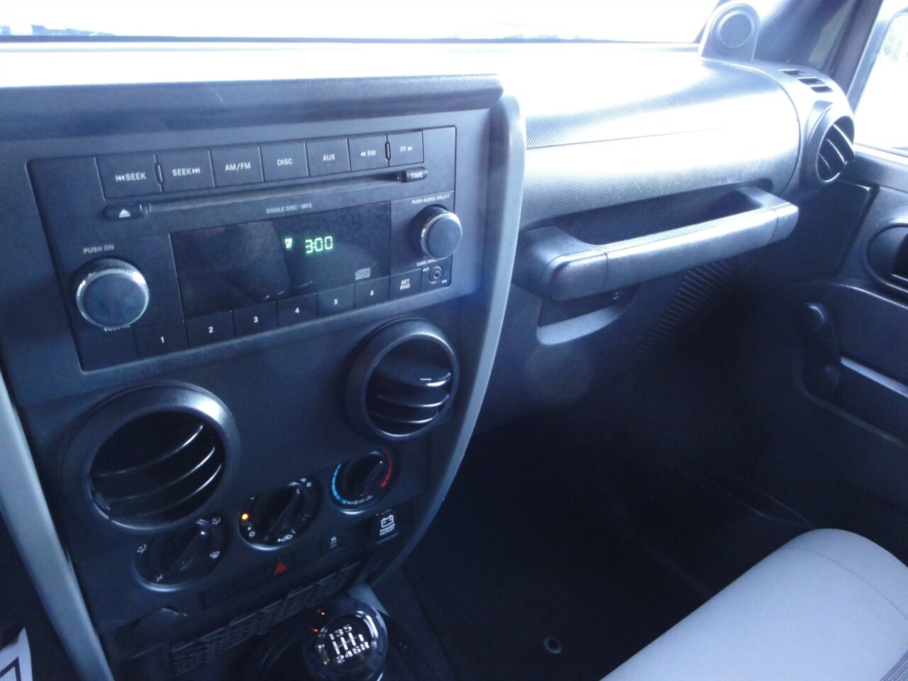 2010 Jeep Wrangler Sport 4X4 - Photo 52 - Deland, FL 32720