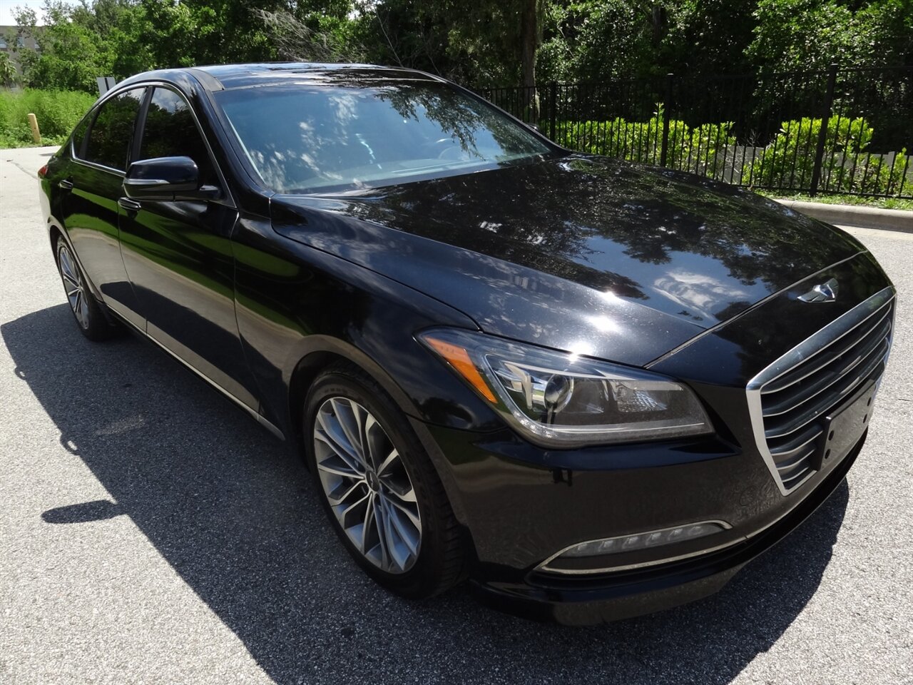2016 Hyundai Genesis 3.8L - Photo 1 - Deland, FL 32720