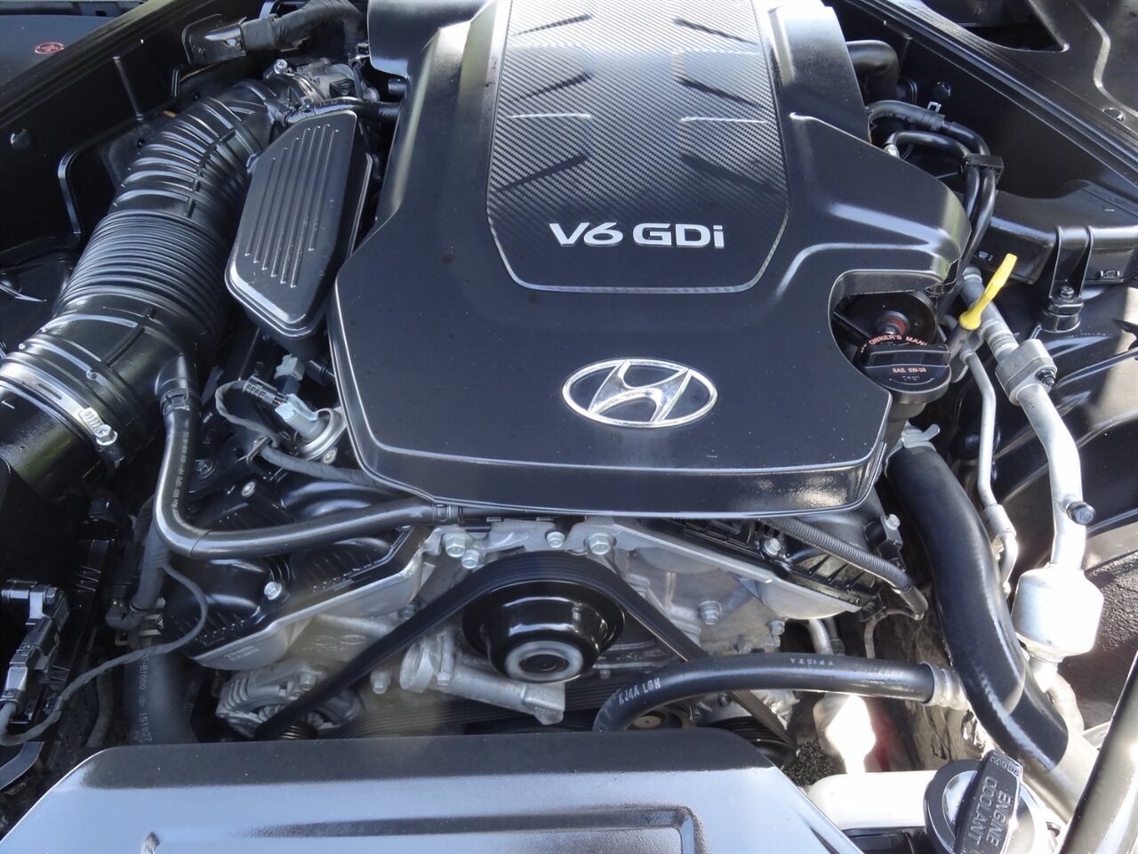 2016 Hyundai Genesis 3.8L - Photo 23 - Deland, FL 32720