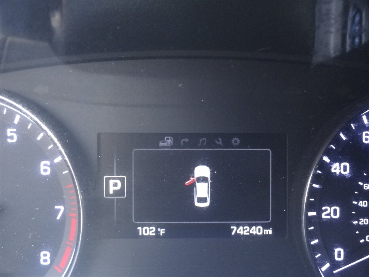 2016 Hyundai Genesis 3.8L - Photo 45 - Deland, FL 32720