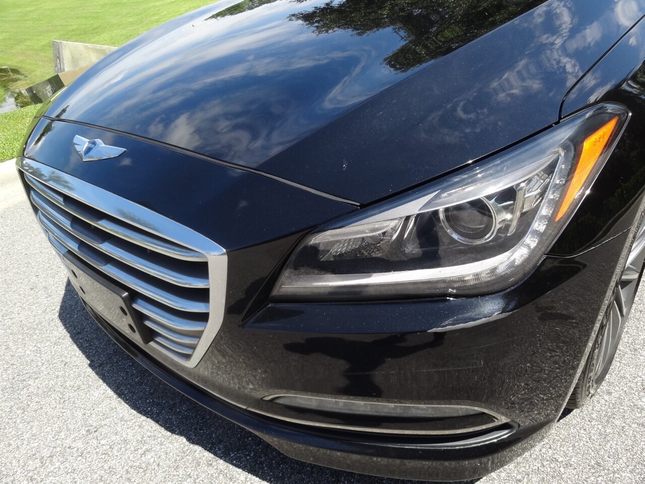 2016 Hyundai Genesis 3.8L - Photo 9 - Deland, FL 32720