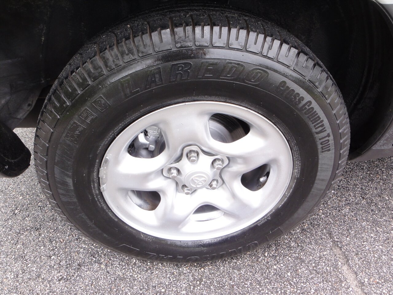 2003 Toyota Highlander   - Photo 23 - Deland, FL 32720