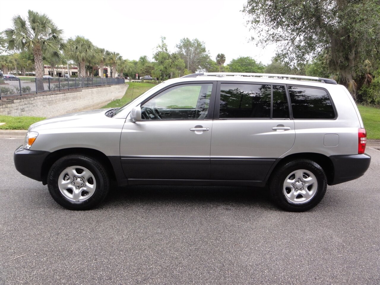 2003 Toyota Highlander   - Photo 16 - Deland, FL 32720