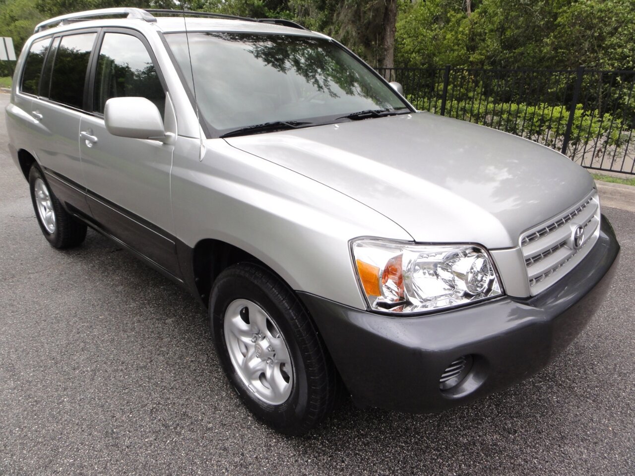 2003 Toyota Highlander   - Photo 1 - Deland, FL 32720