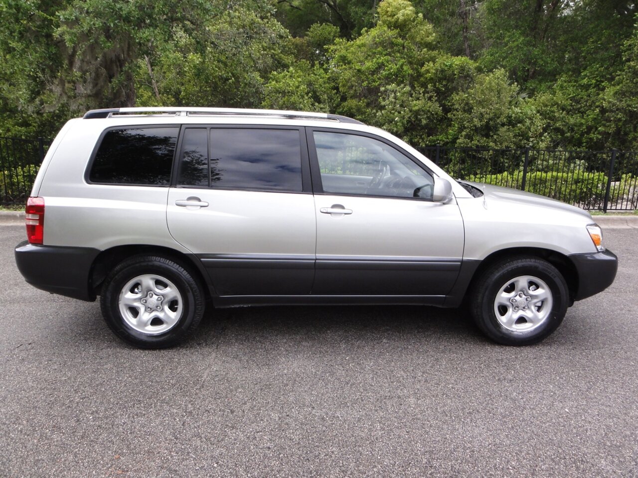 2003 Toyota Highlander   - Photo 15 - Deland, FL 32720