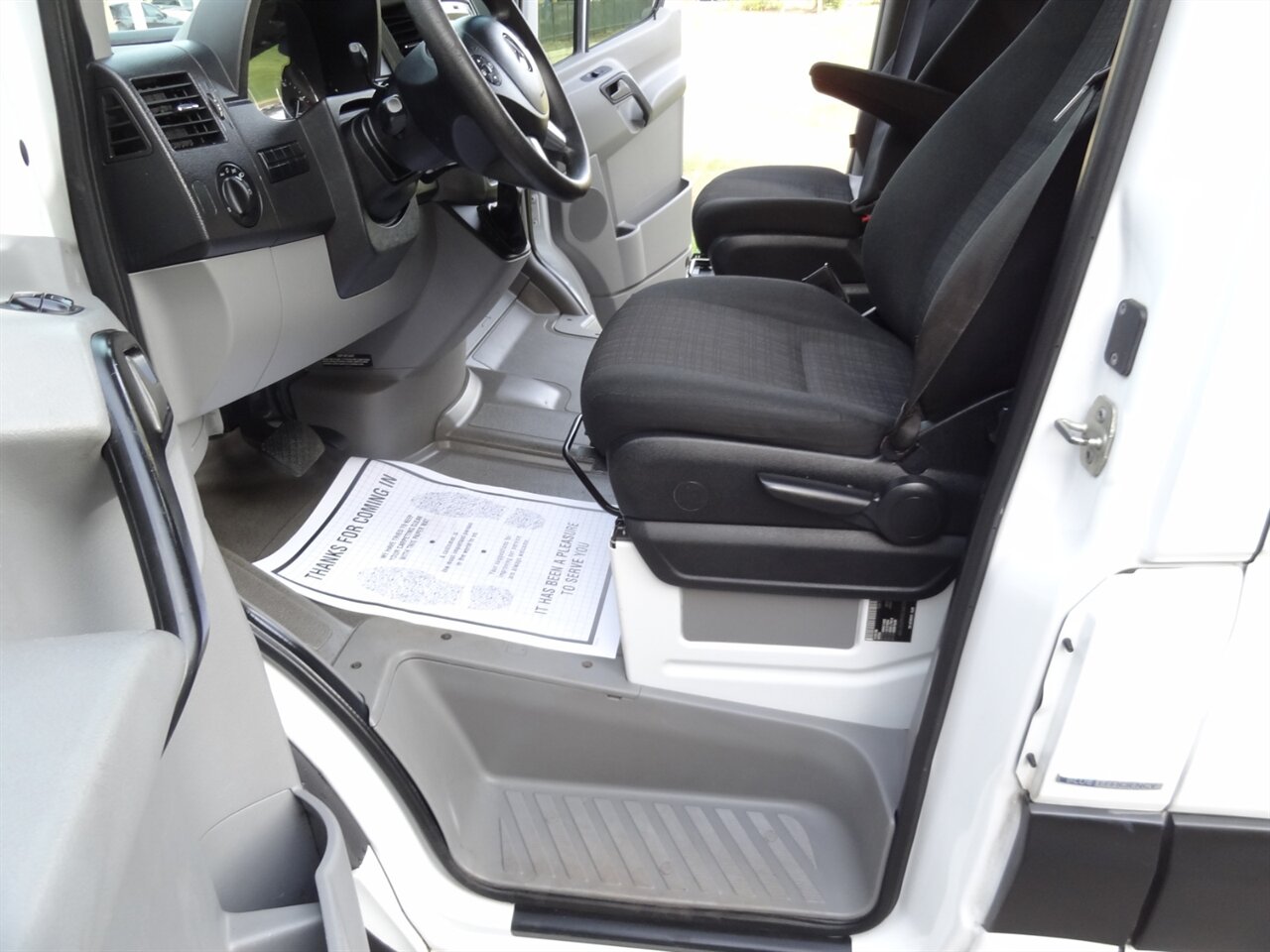 2016 Mercedes-Benz Sprinter 2500   - Photo 31 - Deland, FL 32720