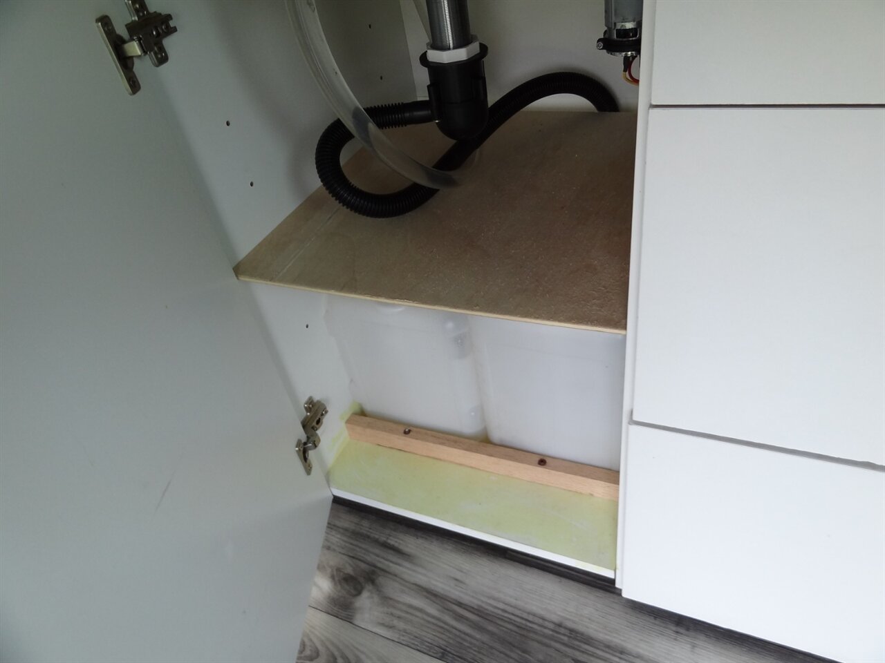 2016 Mercedes-Benz Sprinter 2500   - Photo 44 - Deland, FL 32720