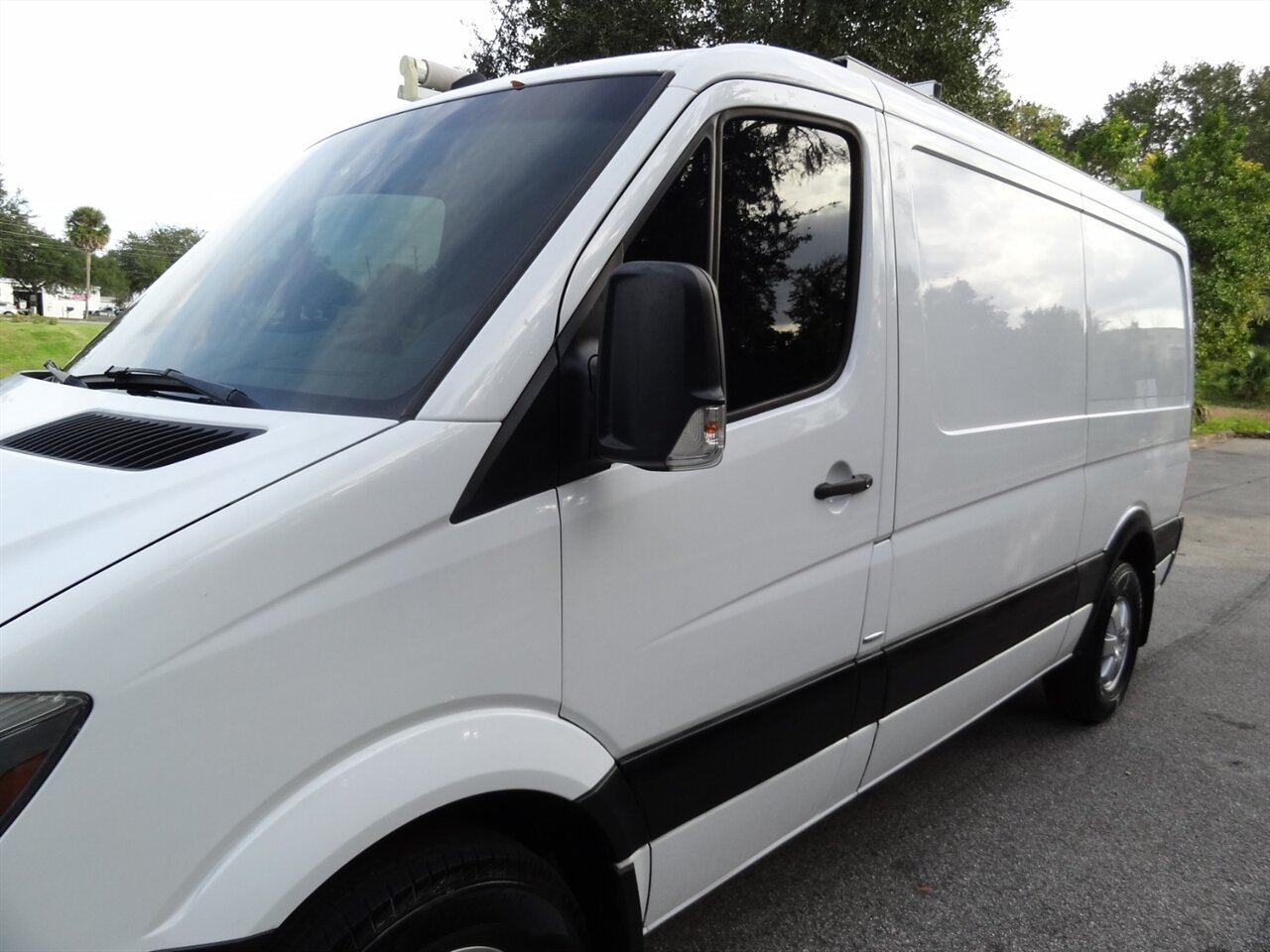 2016 Mercedes-Benz Sprinter 2500   - Photo 9 - Deland, FL 32720