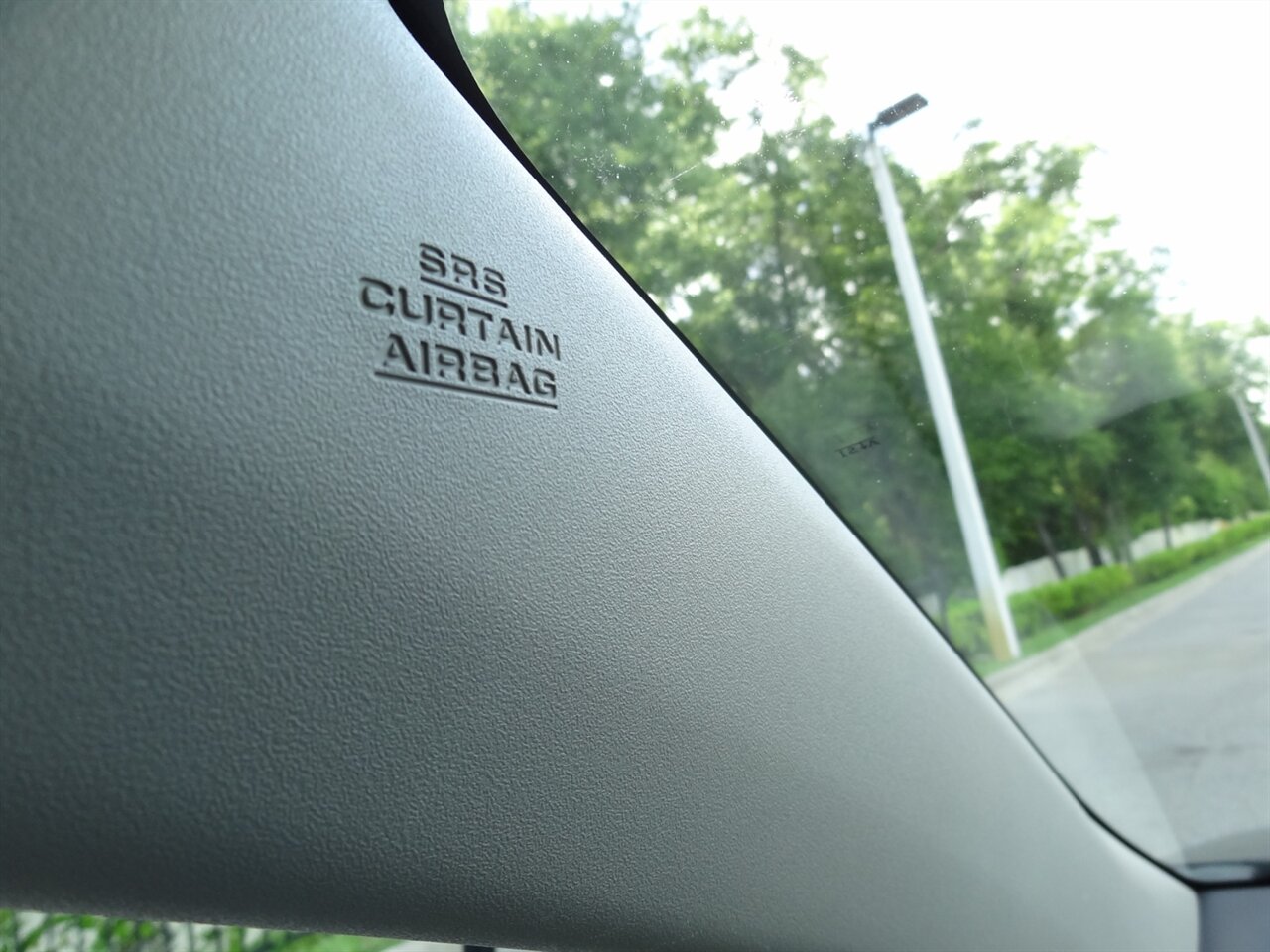 2009 Pontiac Vibe 1.8L  Wagon - Photo 55 - Deland, FL 32720