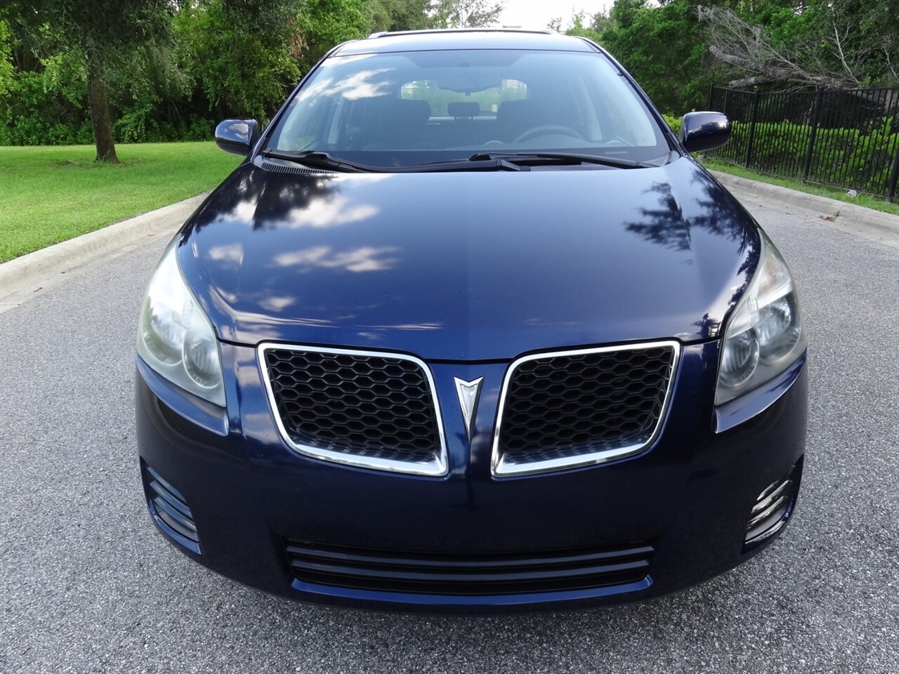 2009 Pontiac Vibe 1.8L  Wagon - Photo 5 - Deland, FL 32720