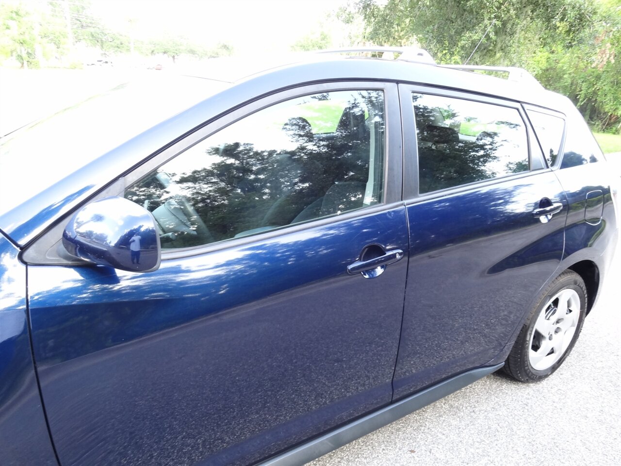 2009 Pontiac Vibe 1.8L  Wagon - Photo 11 - Deland, FL 32720