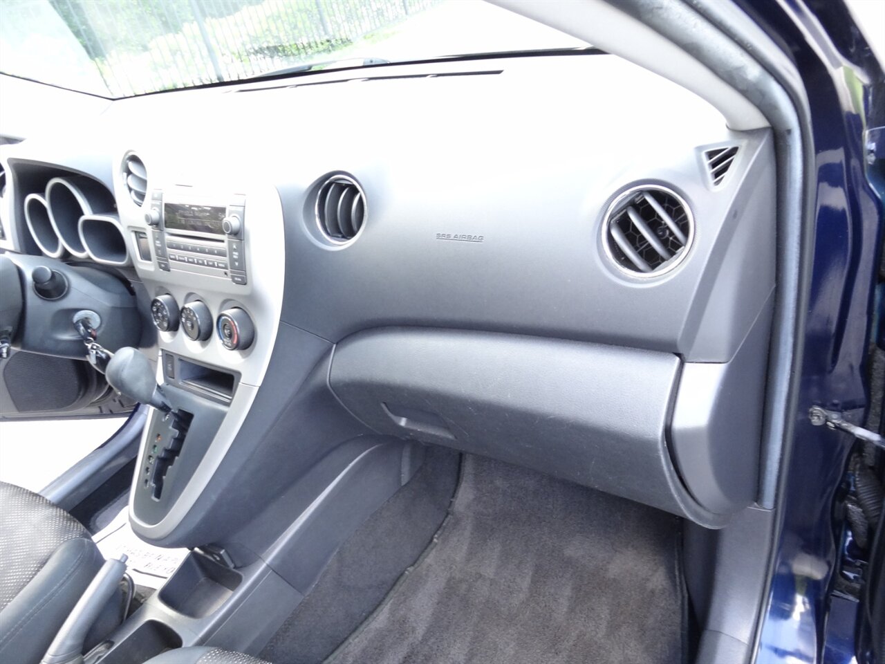 2009 Pontiac Vibe 1.8L  Wagon - Photo 41 - Deland, FL 32720