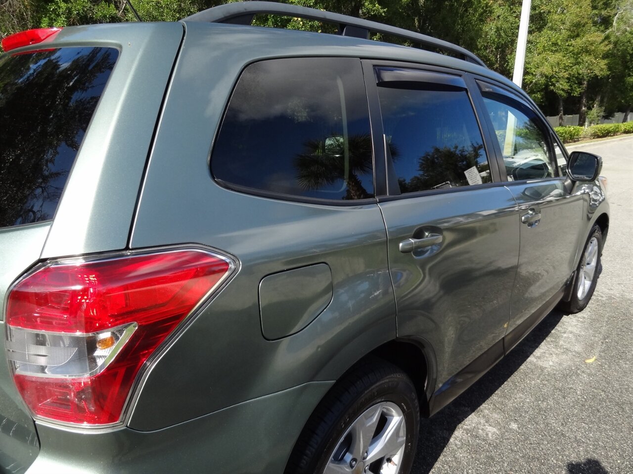 2015 Subaru Forester 2.5i Premium   - Photo 13 - Deland, FL 32720