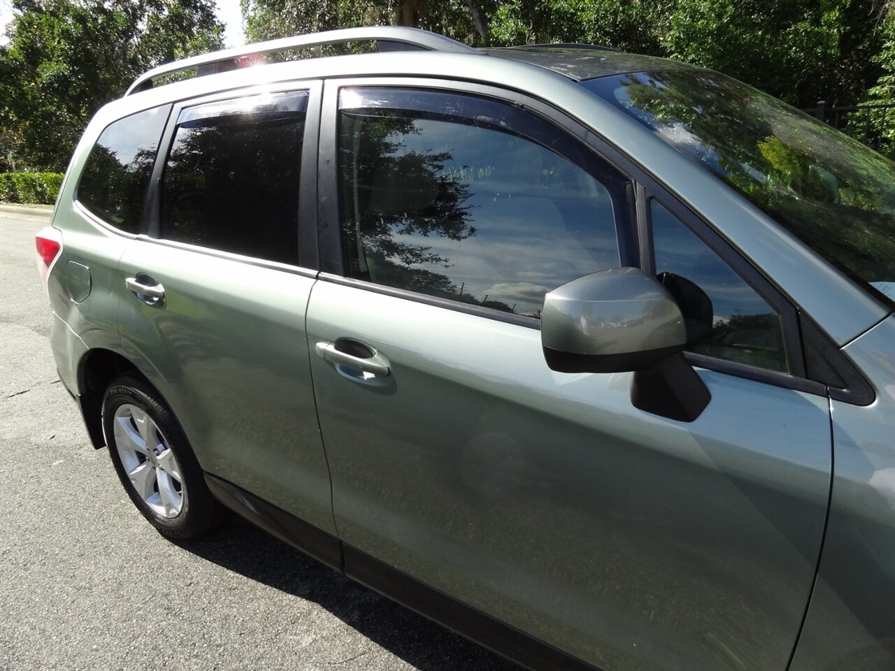 2015 Subaru Forester 2.5i Premium   - Photo 10 - Deland, FL 32720