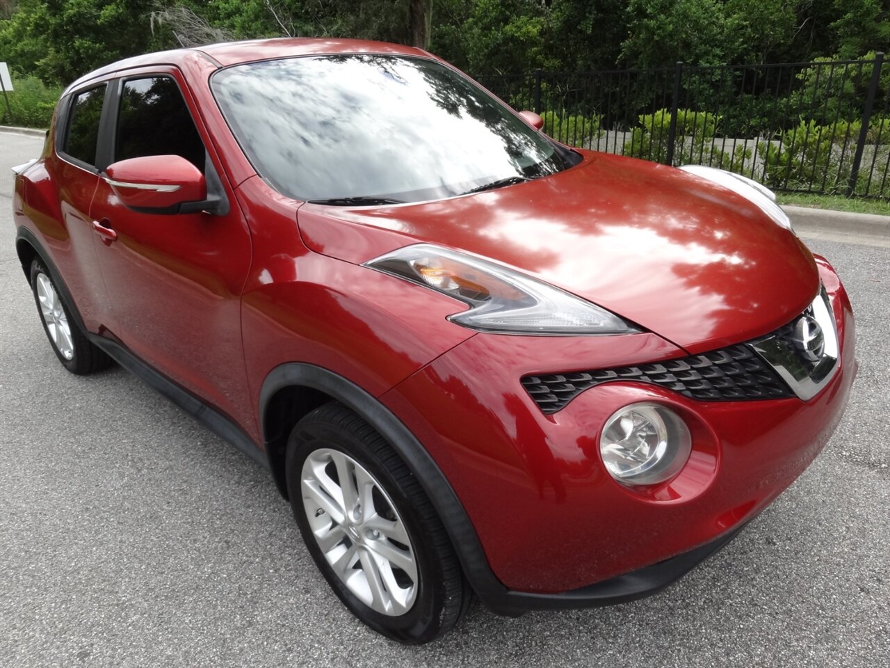 2016 Nissan JUKE S Turbo - Photo 1 - Deland, FL 32720