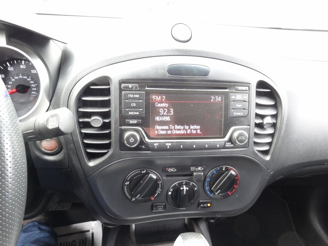 2016 Nissan JUKE S Turbo - Photo 45 - Deland, FL 32720