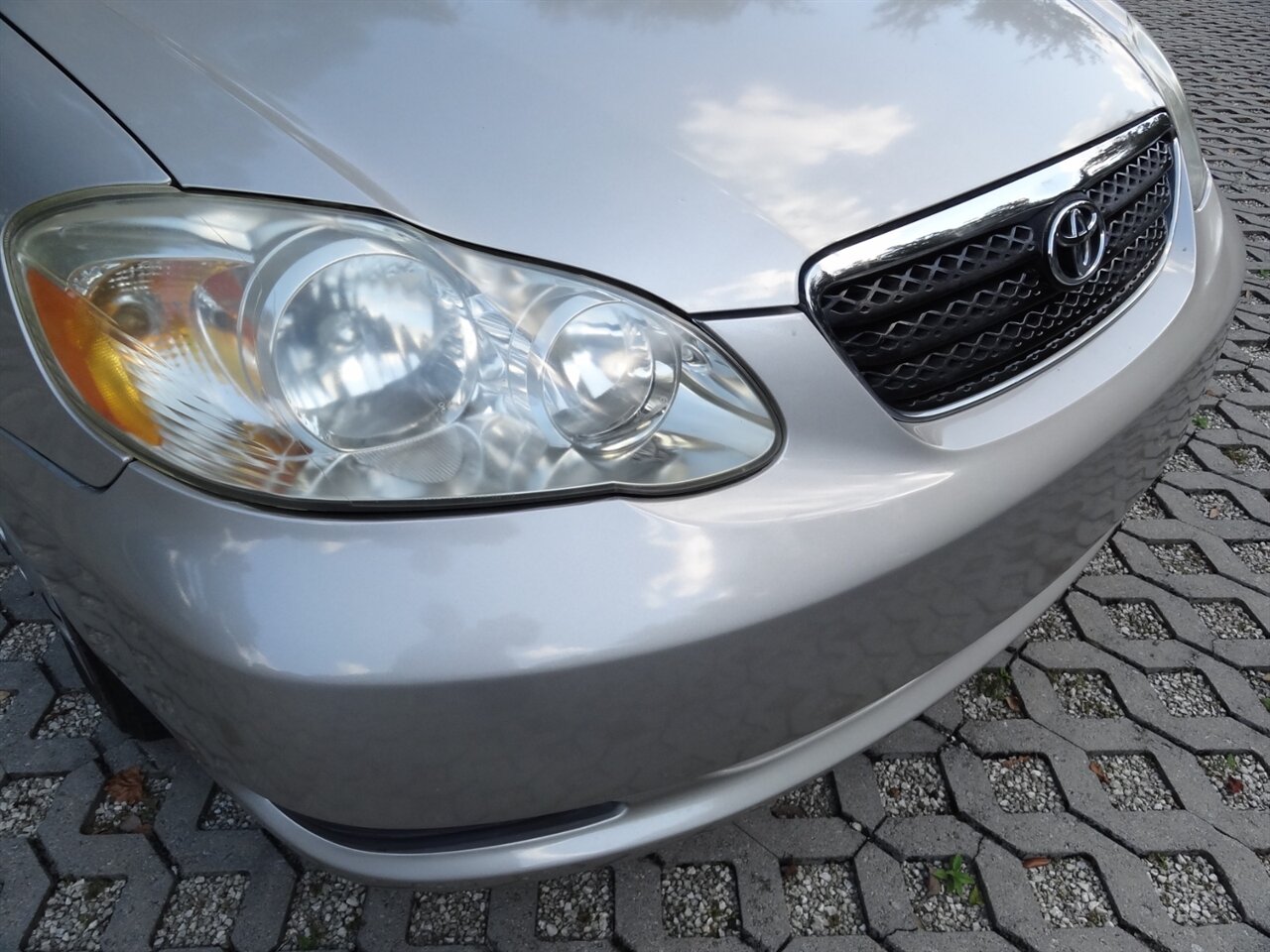 2008 Toyota Corolla CE - Photo 5 - Deland, FL 32720