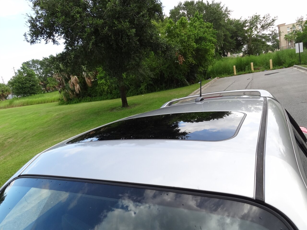 2012 Nissan JUKE SL - Photo 20 - Deland, FL 32720