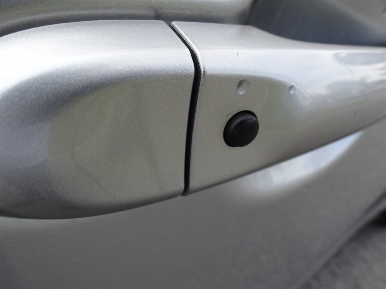 2012 Nissan JUKE SL - Photo 24 - Deland, FL 32720
