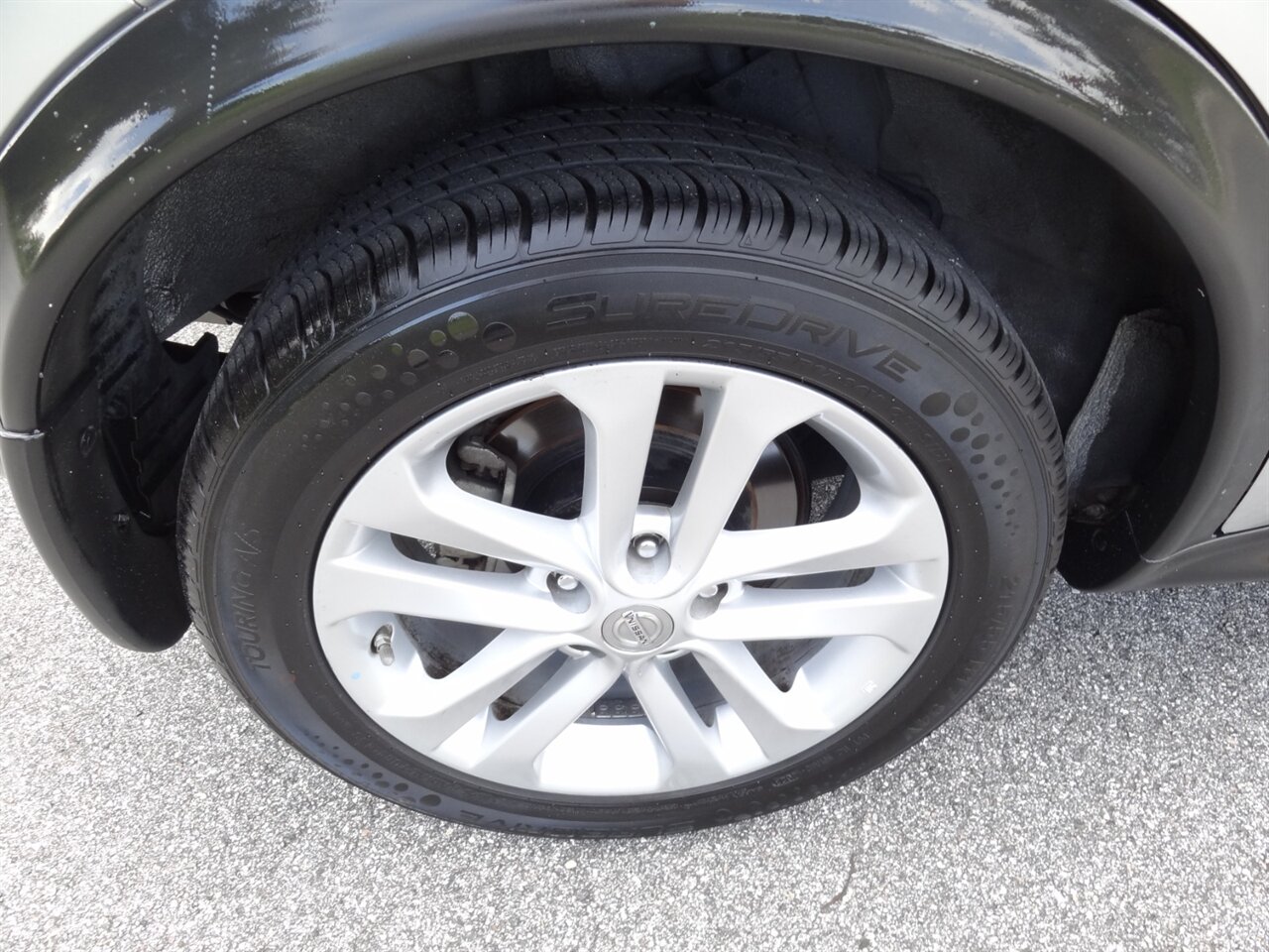 2012 Nissan JUKE SL - Photo 26 - Deland, FL 32720