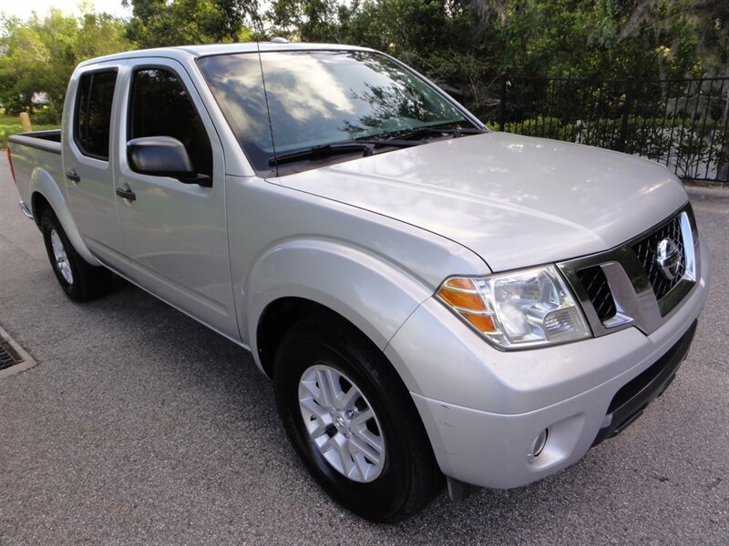 2015 Nissan Frontier SV  