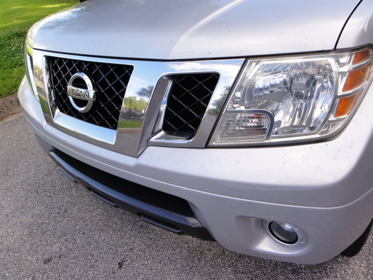 2015 Nissan Frontier SV   - Photo 7 - Deland, FL 32720
