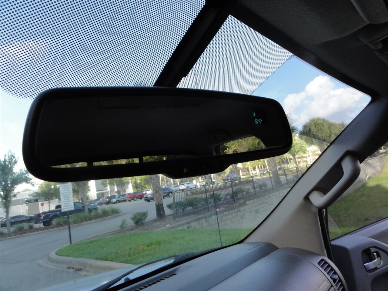 2015 Nissan Frontier SV   - Photo 36 - Deland, FL 32720