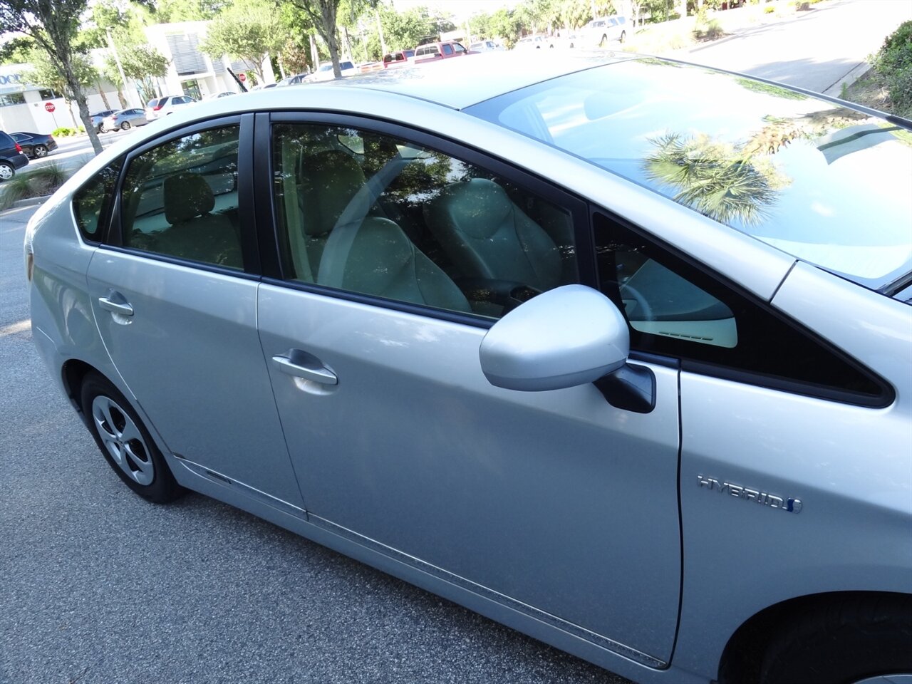 2012 Toyota Prius Three Premium - Photo 10 - Deland, FL 32720