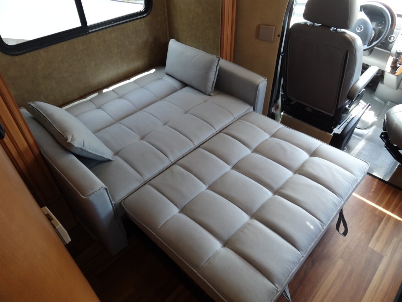 2014 Coachmen Prism 3500 24G - Photo 64 - Deland, FL 32720